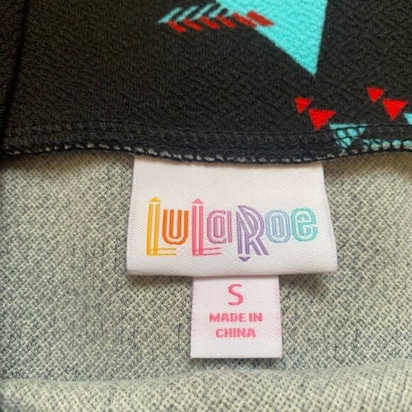 Lularoe Cassie Pencil Skirt Black With Red Blue Geometric Print Size S - Picture 3 of 6